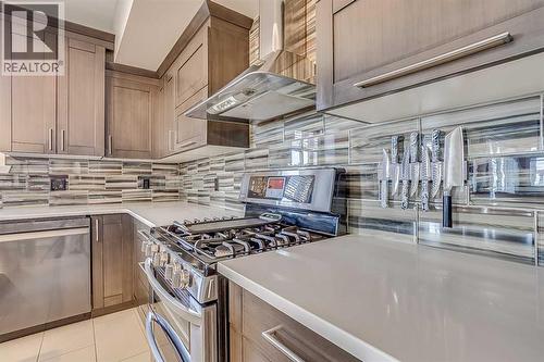 7, 208 Sparrow Hawk Drive, Fort Mcmurray, AB - Indoor Photo Showing Kitchen