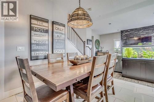 7, 208 Sparrow Hawk Drive, Fort Mcmurray, AB - Indoor Photo Showing Dining Room