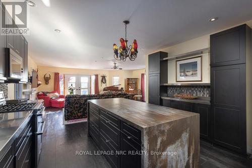 149 Main Street, St. Catharines (Port Dalhousie), ON - Indoor