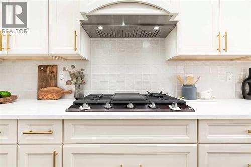332 Rivergrove Chase W, Lethbridge, AB - Indoor Photo Showing Kitchen