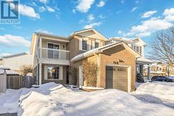 748 BENNETT CRESCENT  Oshawa, ON L1K 1T6