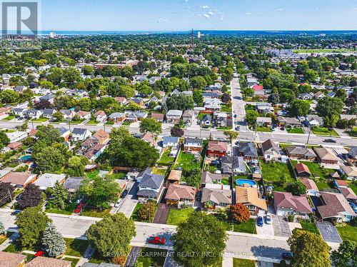 131 Welbourn Drive, Hamilton, ON - Outdoor With View