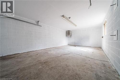 131 Welbourn Drive, Hamilton, ON - Indoor Photo Showing Garage