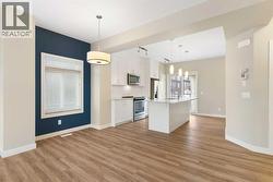 Dining room and kitchen - 