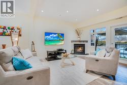 An Open Living Space That’s Perfect For Gathering And Entertaining - 