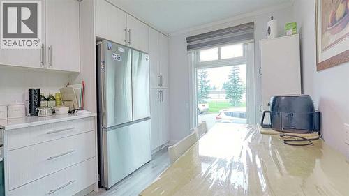 559 Abinger Road Ne, Calgary, AB - Indoor