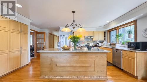 128 Thornridge Road, Meaford, ON - Indoor Photo Showing Kitchen