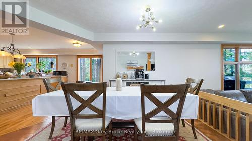 128 Thornridge Road, Meaford, ON - Indoor Photo Showing Dining Room