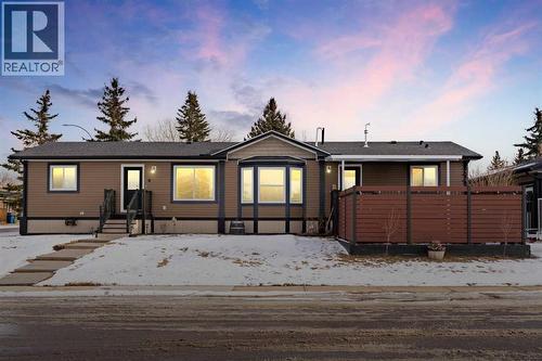 4 Spring Dale Circle SE  Airdrie, AB T4A 1N8