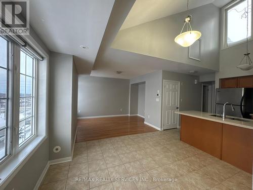 6 - 3032 Clayhill Road, Mississauga, ON - Indoor