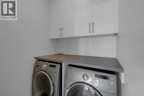 2nd level laundry room - 2319 23 Avenue Sw, Calgary, AB - Indoor Photo Showing Laundry Room