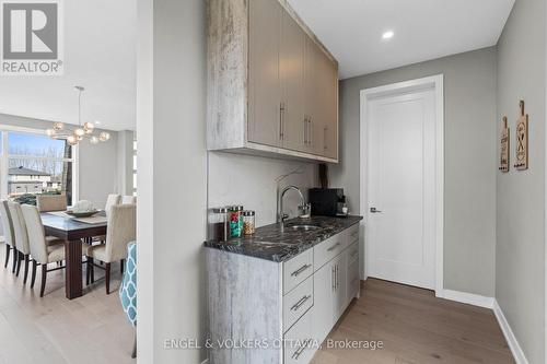 532 Leimerk Court, Ottawa, ON - Indoor