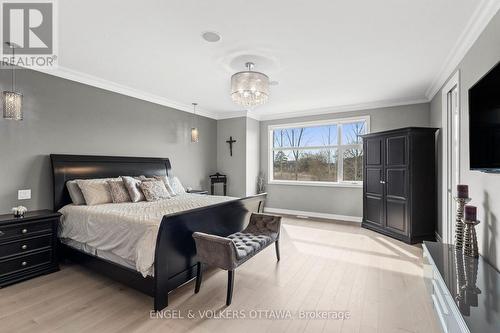 532 Leimerk Court, Ottawa, ON - Indoor Photo Showing Bedroom