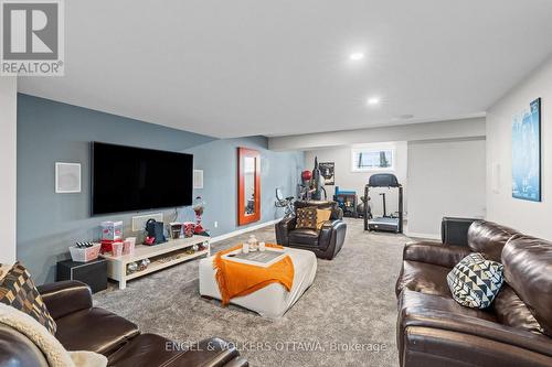 532 Leimerk Court, Ottawa, ON - Indoor