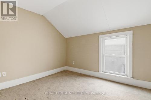 154 Fares Street, Port Colborne (East Village), ON - Indoor Photo Showing Other Room