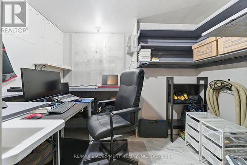 15 - 1205 Lambs Court, Burlington, ON - Indoor Photo Showing Office