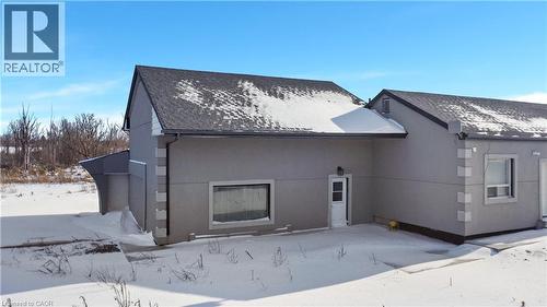 4049 6 Highway, Hamilton, ON - Outdoor