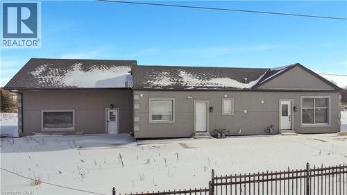 4049 6 Highway, Hamilton, ON - Outdoor