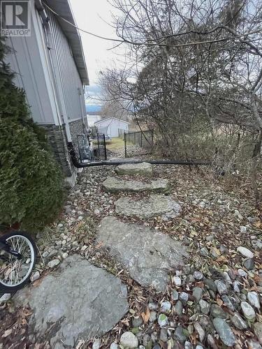 38 Main Street, Deseronto (Deseronto (Town)), ON - Outdoor