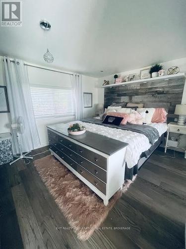 38 Main Street, Deseronto (Deseronto (Town)), ON - Indoor Photo Showing Bedroom