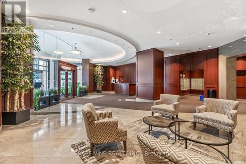 304 - 234 Rideau Street, Ottawa, ON - Indoor