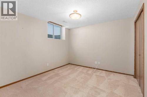 115 Chaparral Point Se, Calgary, AB - Indoor Photo Showing Other Room