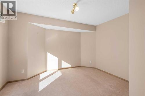 115 Chaparral Point Se, Calgary, AB - Indoor Photo Showing Other Room