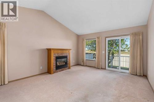 115 Chaparral Point Se, Calgary, AB - Indoor With Fireplace