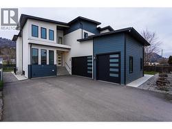 474 Snowsell Street N  Kelowna, BC V1L 2B3