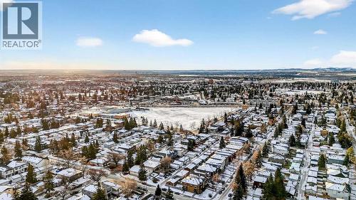 2720 41 Street Sw, Calgary, AB - Outdoor With View