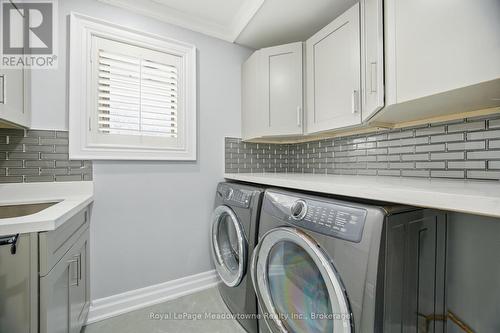 170 Crawford Crescent, Milton (Campbellville), ON - Indoor Photo Showing Laundry Room