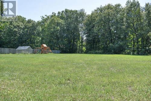 170 Crawford Crescent, Milton (Campbellville), ON - Outdoor