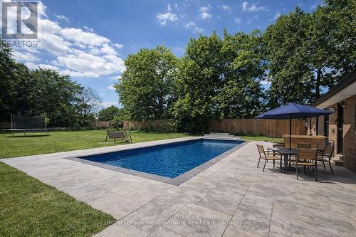 170 Crawford Crescent, Milton (Campbellville), ON - Outdoor With In Ground Pool With Backyard