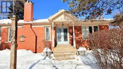 200 BERRY ROAD  Toronto, ON M8Y 1W8