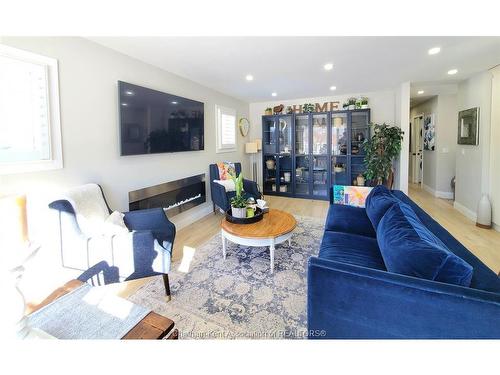 60 Lamila Street, Thamesville, ON 