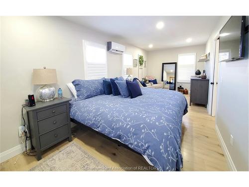 60 Lamila Street, Thamesville, ON 