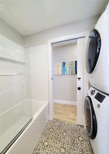 60 Lamila Street, Thamesville, ON 