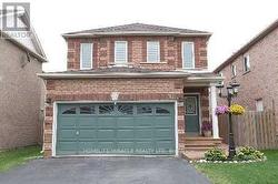 31 SUMMERDALE CRESCENT  Brampton, ON L6X 4V8