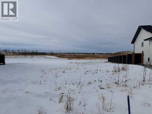 44 Parlby Crescent, Lacombe, AB 