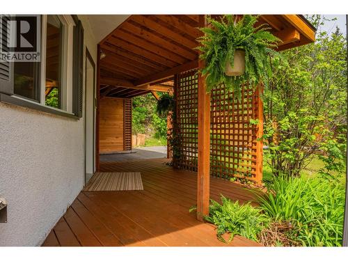 606 Jorgensen Road, Nelson, BC - Outdoor With Exterior