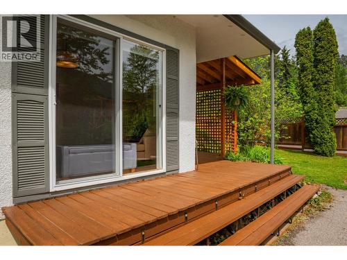 606 Jorgensen Road, Nelson, BC - Outdoor With Exterior