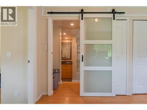 606 Jorgensen Road, Nelson, BC - Indoor Photo Showing Other Room