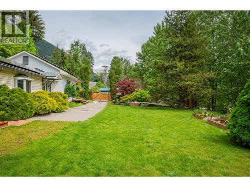606 Jorgensen Road, Nelson, BC - Outdoor