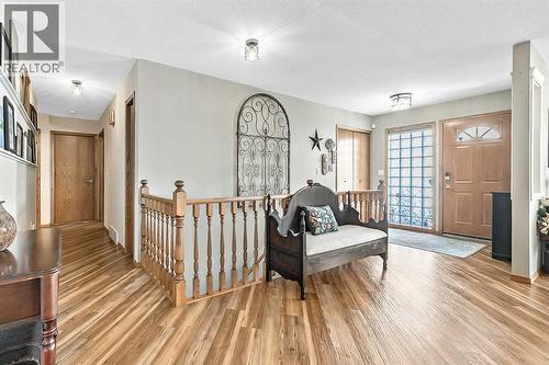 607 9 Street Se, High River, AB - Indoor