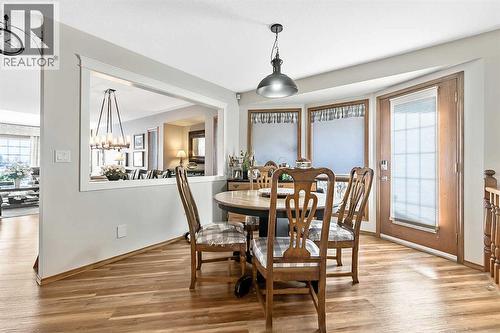 607 9 Street Se, High River, AB - Indoor Photo Showing Dining Room