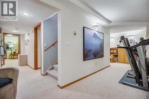 607 9 Street Se, High River, AB - Indoor Photo Showing Other Room