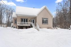 125Z  - 125AZ Rue Pascal  Sainte-Sophie, QC J5J 1V7