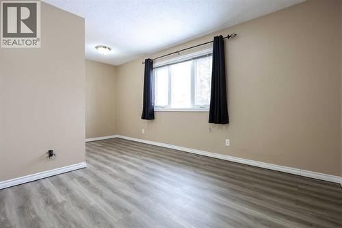 70 Mclevin Crescent, Red Deer, AB - Indoor Photo Showing Other Room