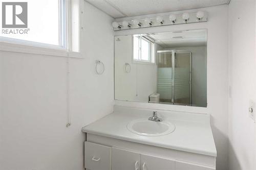 70 Mclevin Crescent, Red Deer, AB - Indoor