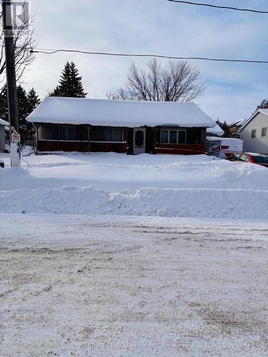 98 LEESON STREET S  East Luther Grand Valley, ON L0N 1G0